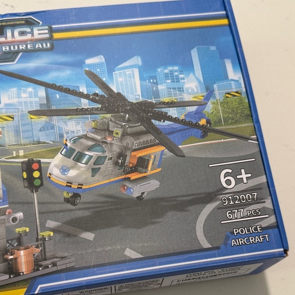 MK Mimo Police Bureau Aircraft Helicoptwr Building Set Headquarters - Picture 3 of 7